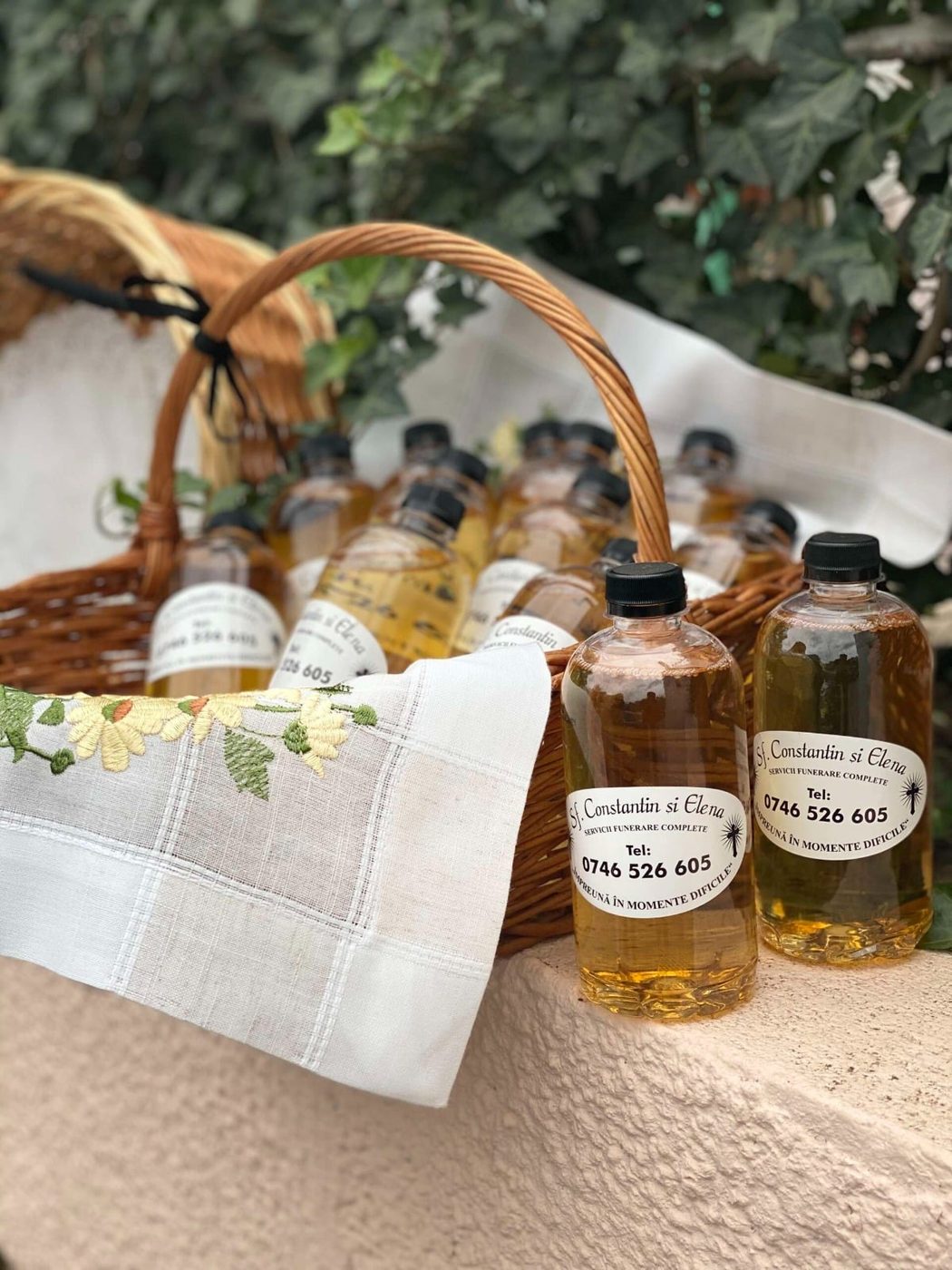 Produse funerare pentru pomeni
