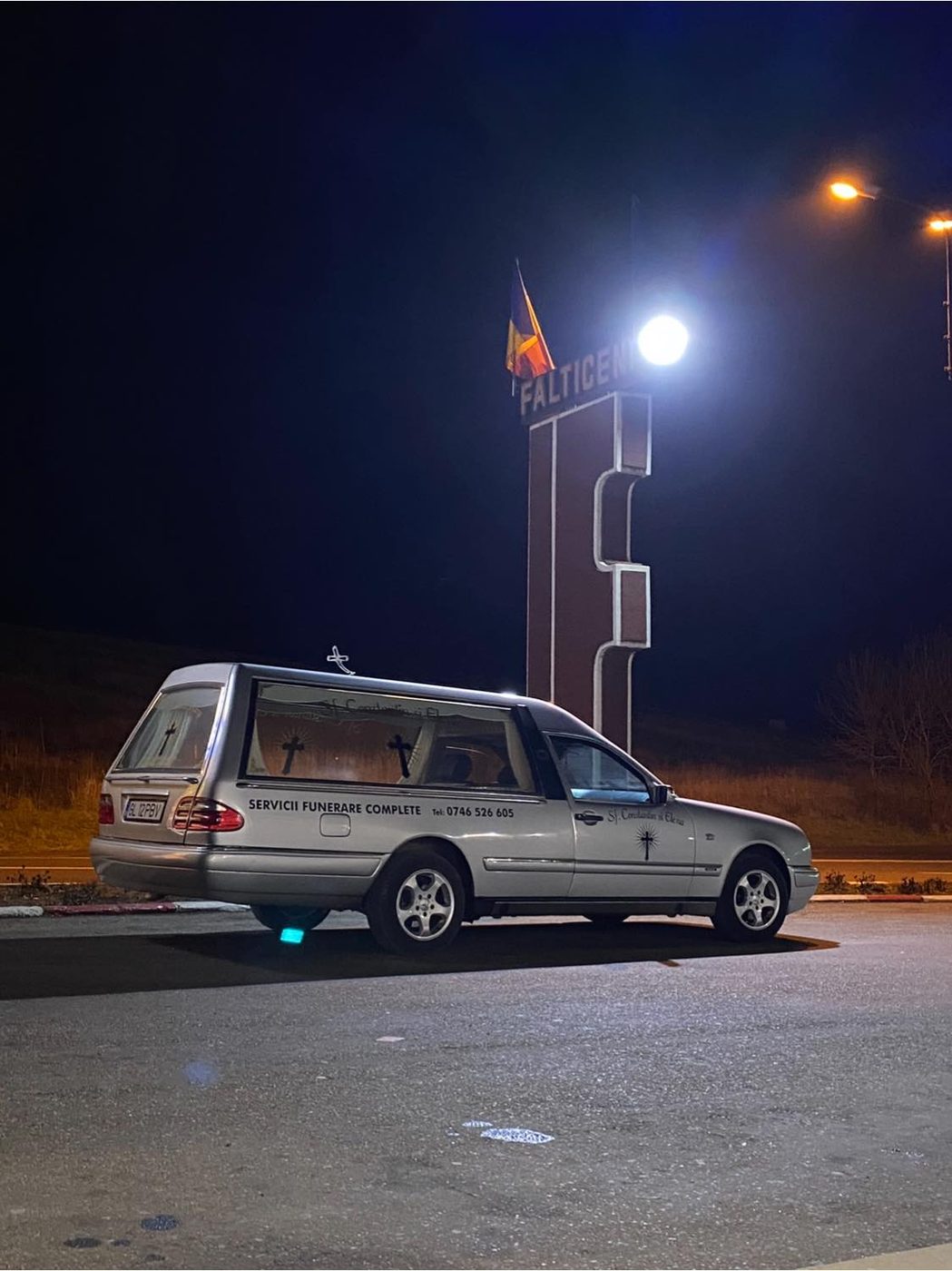 Transport funerar nocturn